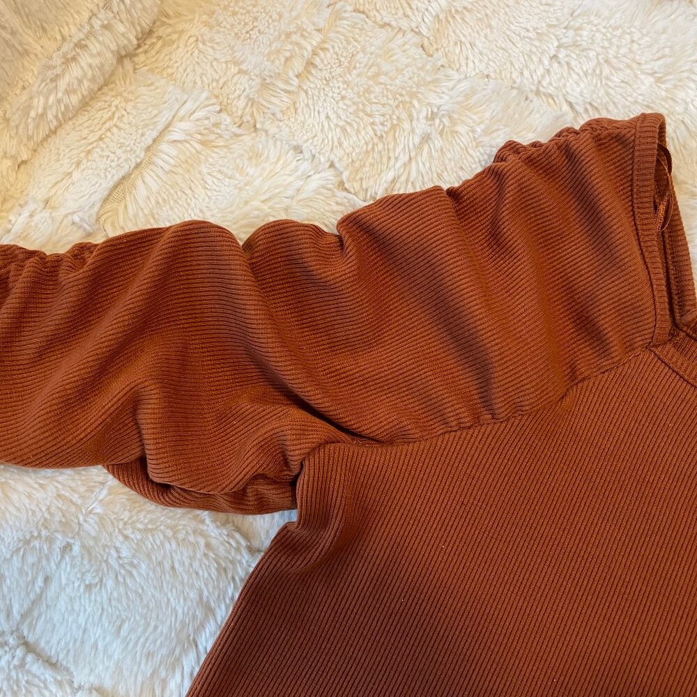 Love and Piece top NWT - Picture 5 of 5
